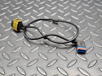 Mercedes-Benz E-Class Headlight Level Sensor Cable
