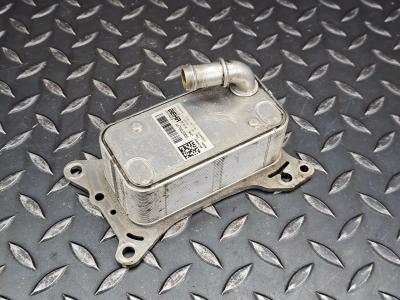 Mercedes-Benz E-Class, C-Class, Sprinter Oil Filter Housing Heat Exchanger