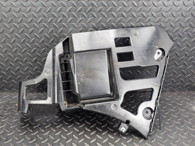 BMW X5 Rear Right Bumper Bracket
