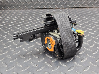 Mercedes-Benz A-Class, CLA Front Right Seat Belt
