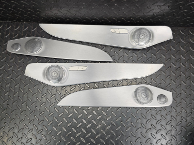 Mercedes-Benz C-Class Speaker Set