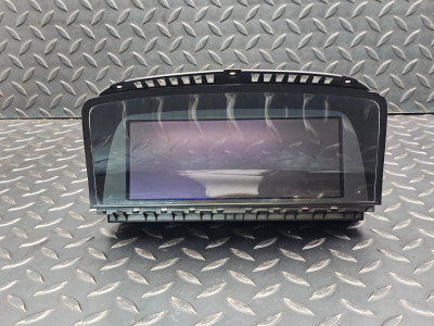 BMW 7 Series Dashboard Display Screen