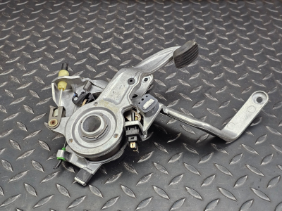 Mercedes-Benz C-Class, CLK Footbrake Pedal Assembly