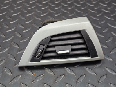 BMW 1 Series, 2 Series Dashboard Right Air Vent