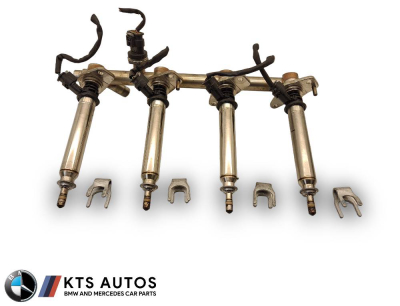 Mercedes-Benz C-Class Fuel Injector Rail