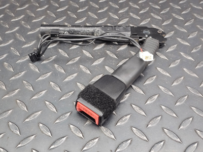 BMW 1 Series, 2 Series, 3 Series, 4 Series Front Left Seat Belt Tensioner