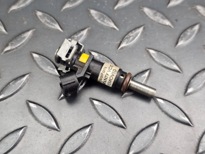 MINI Cooper Fuel Injector