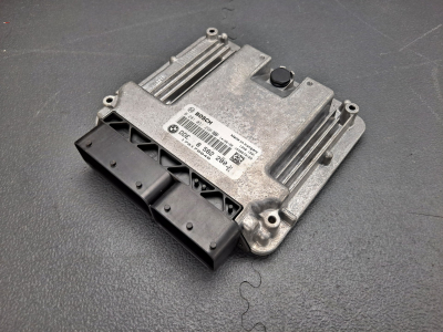 BMW 1 Series Engine Control Module Ecu
