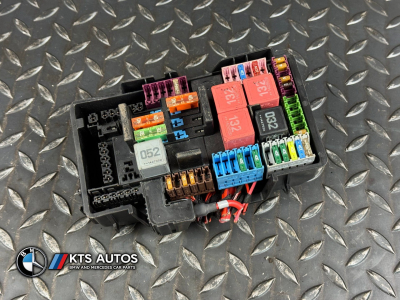 Mercedes-Benz C-Class Fuse Box