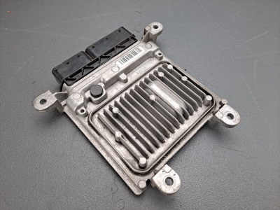 Mercedes-Benz C-Class Engine Control Module Ecu