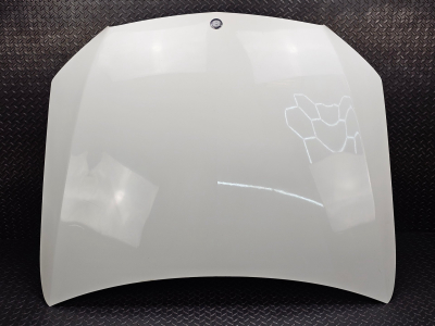Mercedes-Benz C-Class Bonnet