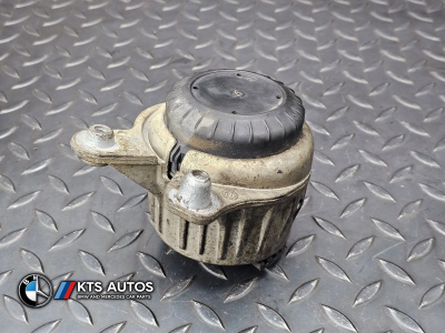 Mercedes-Benz C-Class Left Engine Mount