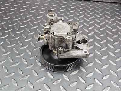 Mercedes-Benz CLS Power Steering Pump