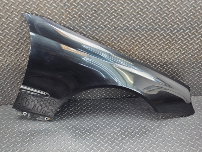 Mercedes-Benz CLK Right Wing Fender
