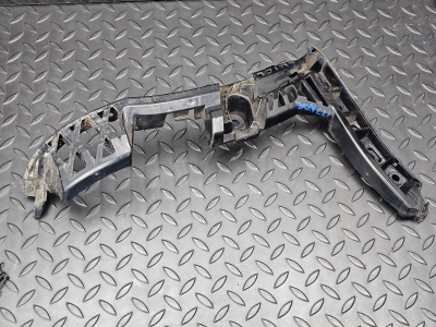 Mercedes-Benz A-Class Rear Left Bumper Bracket