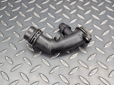 Mercedes-Benz E-Class Coolant Hose Connector Flange Pipe