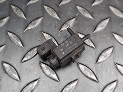 BMW X5, 5 Series, 1 Series, 3 Series Vacuum Control Electric Valve