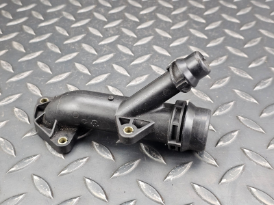 BMW 1 Series, 120i, 3 Series, 5 Series, X1, X3, Z4 Coolant Hose Connector Flange Pipe