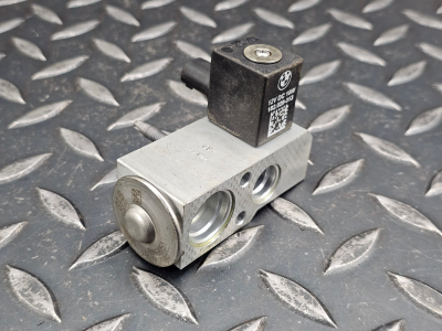 BMW 5 Series, 7 Series Ac Air Conditioning Expansion Valve