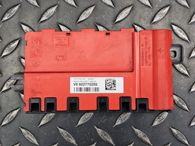 BMW 3 Series, 4 Series, 1 Series, 2 Series Power Distribution Box