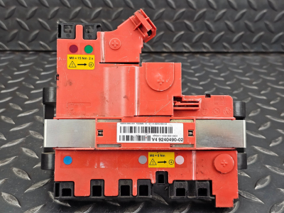 BMW 7 Series, 5 Series Power Distribution Box