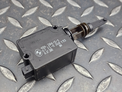 MINI Cooper Convertible Roof Locking Mechanism