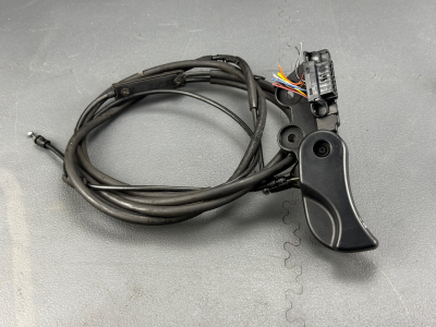 BMW 1 Series, 2 Series, 3 Series, 4 Series, X1, X2 Bonnet Release Handle