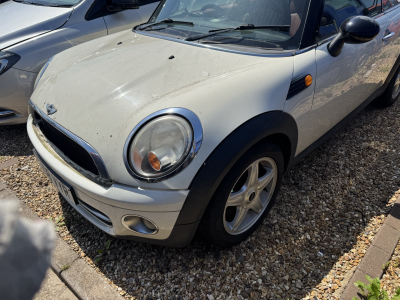 MINI Cooper photo 3