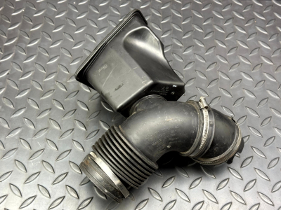 BMW 5 Series Air Intake Pipe