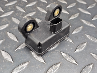 Mercedes-Benz Clc, SLK, CLK Yaw Rate Speed Sensor