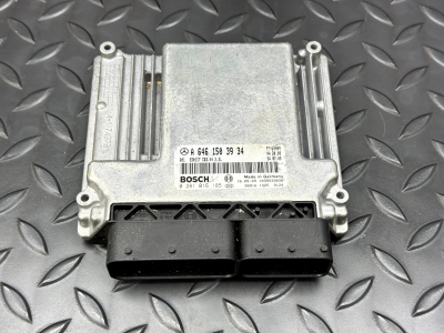 Mercedes-Benz Clc Engine Control Module Ecu