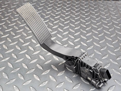 Mercedes-Benz A-Class Accelerator Pedal