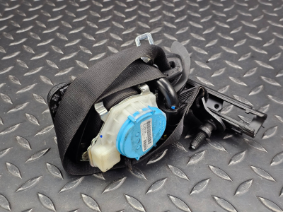 Mercedes-Benz A-Class Front Left Seatbelt