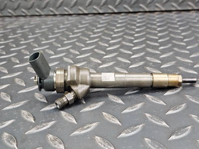 MINI Clubman, Cooper Fuel Injector