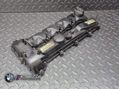 Mercedes-Benz C-Class Engine Rocker Cover