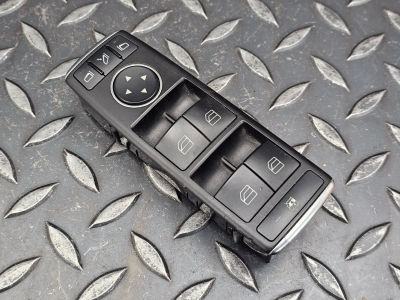 Mercedes-Benz C-Class, E-Class Front Right Window Switch
