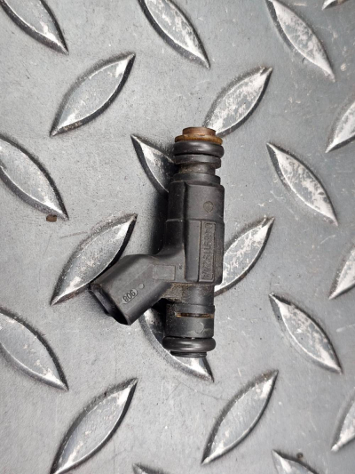 MINI Cooper Fuel Injector
