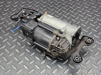 BMW X5, X6 Air Suspension Compressor Pump