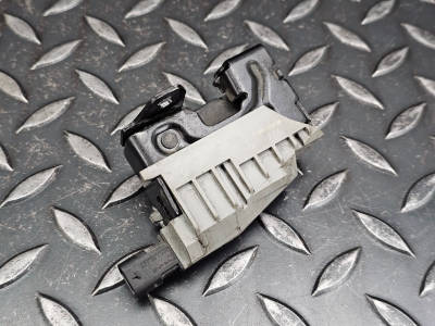 Mercedes-Benz E-Class Bonnet Lock Catch