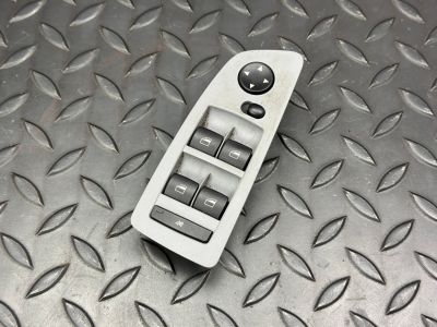 BMW 1 Series Front Right Window Switch
