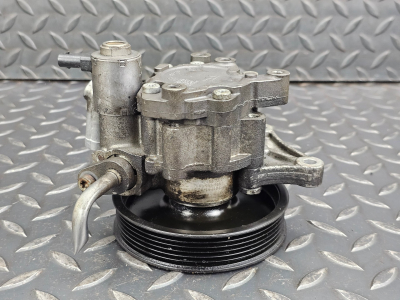 Mercedes-Benz C-Class Power Steering Pump