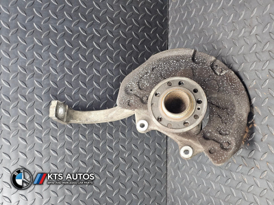 Mercedes-Benz C-Class Front Right Wheel Hub Carrier
