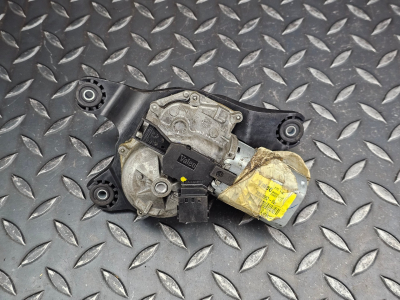 BMW X3 Rear window wiper motor