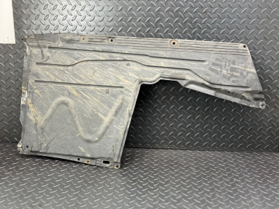 BMW 1 Series, 2 Series, 3 Series, 4 Series Underbody panelling center left