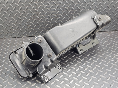 BMW X5, X6 Air Filter Box