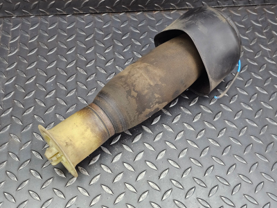 BMW 5 Series air suspension bag