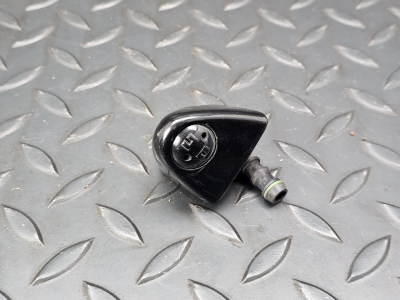 BMW X5 Right Headlight Washer Jet