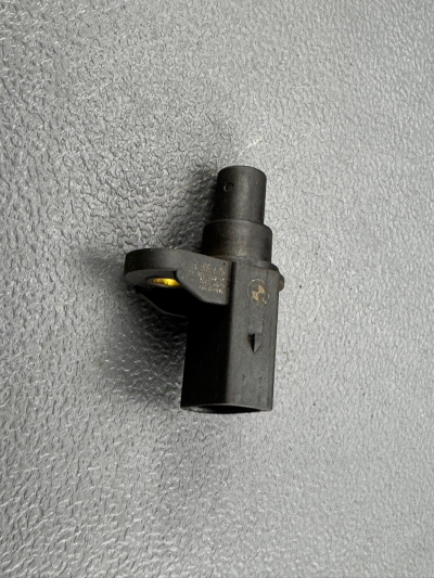 BMW 1 Series, 3 Series, 5 Series, X1, X3, Z4, X1 Camshaft Position Sensor
