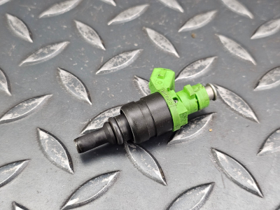 Mercedes-Benz C-Class, SLK Fuel Injector