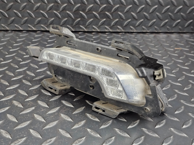 Mercedes-Benz E-Class Left Day Time Running Light